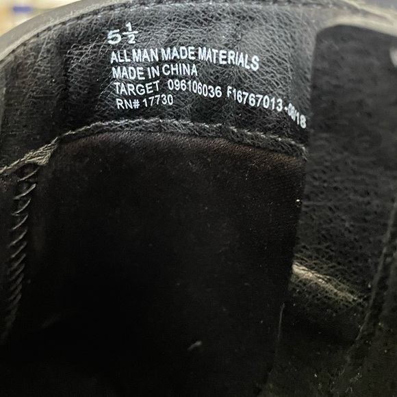 Booties - Picture 5 of 6